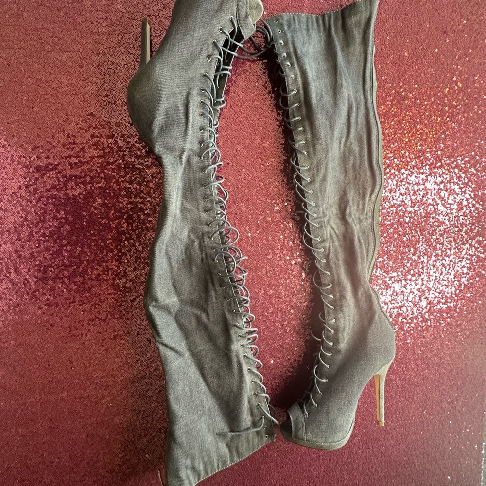 AKIRA Gray Over the Knee Lace-Up Boots